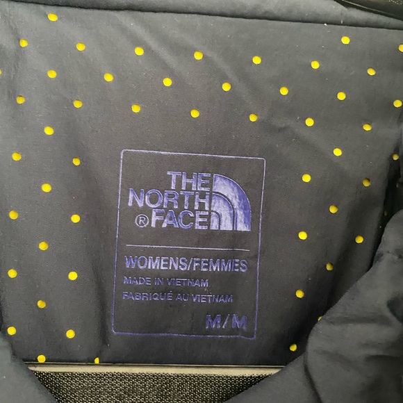 The North Face M rain jacket - Picture 3 of 3